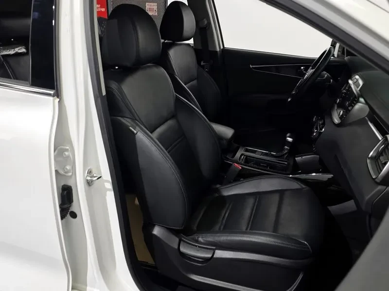 Kia Sorento Diesel 2.0 2Wd Prestige, снимка 12 - Автомобили и джипове - 55278645