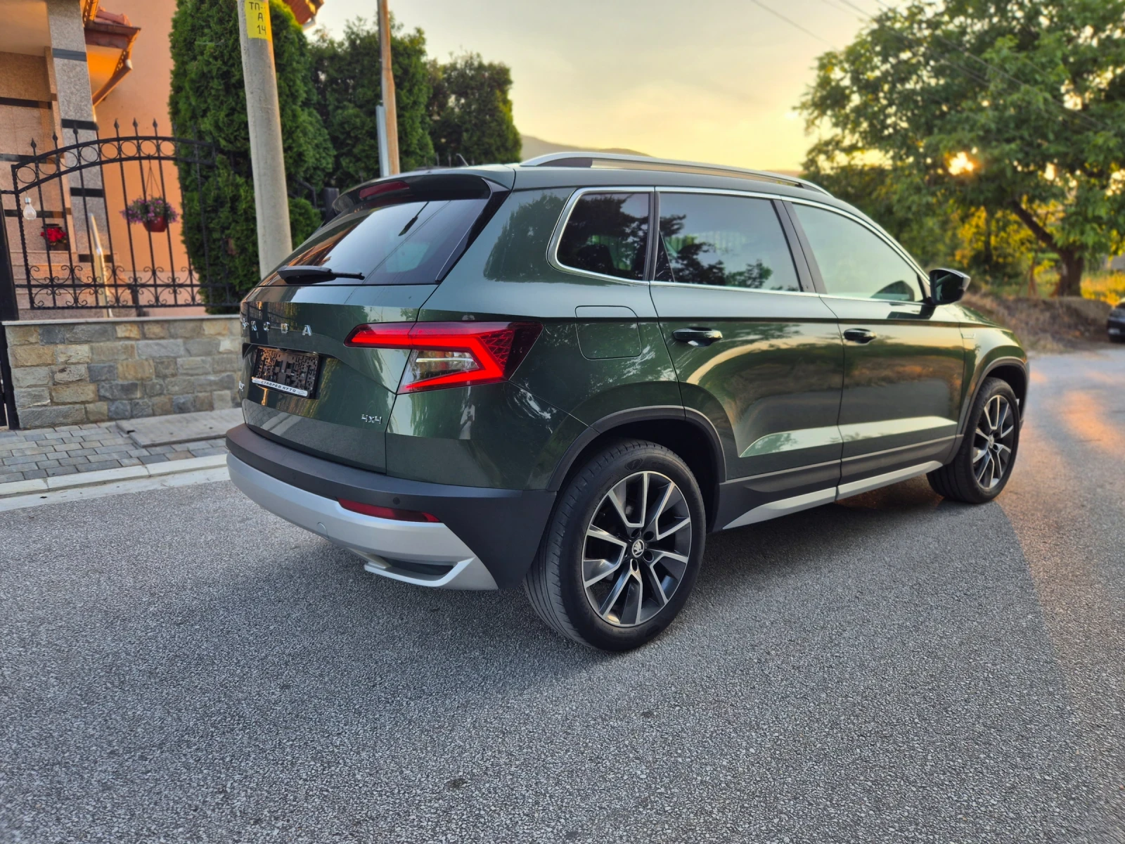 Skoda Karoq Scout /2.0D-150кс/4х4/20г - изображение 4