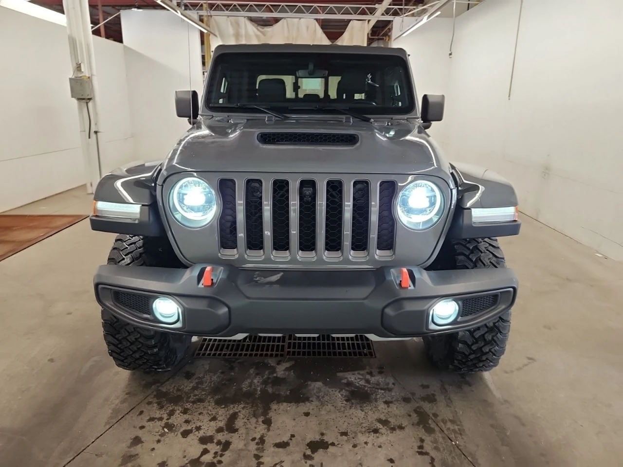 Jeep Gladiator CARFAX* АВТОФИНАНСИРАНЕ* БЕЗ ПЪРВОНАЧАЛНА ВНОСКА*  - изображение 2