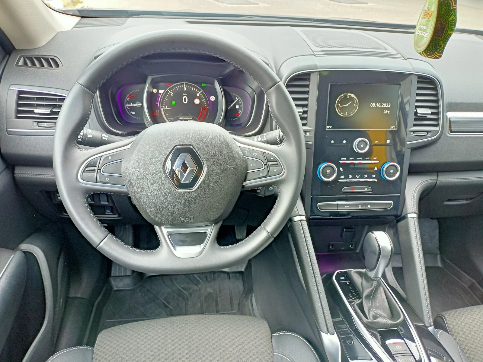 Renault Koleos 5900лв за получаване, 2.0dCi Intens X-Tronic 4x4 - изображение 9