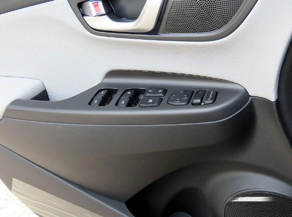 Hyundai Kona Gasoline 2.0 2WD Modern | Mobile.bg   11