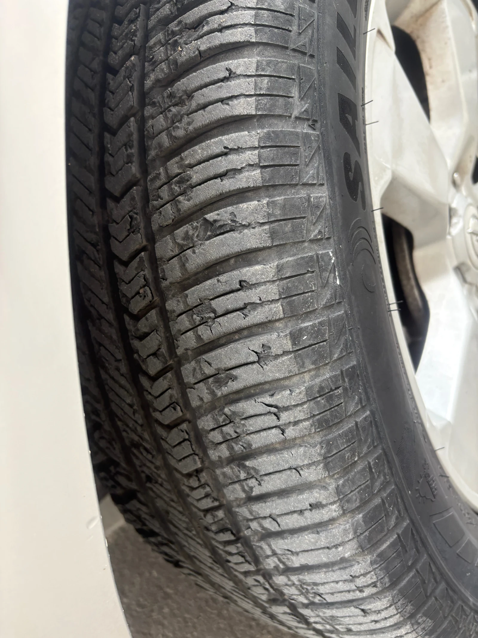 Opel Antara, снимка 17 - Автомобили и джипове - 53924709