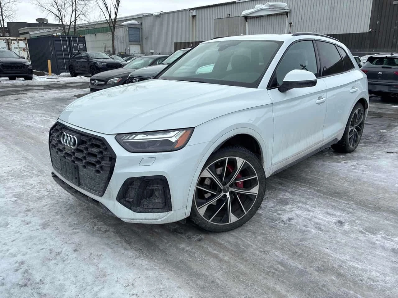 Audi SQ5 * Technik * CARFAX * ДИСТРОНИК* 360 КАМЕРИ* 