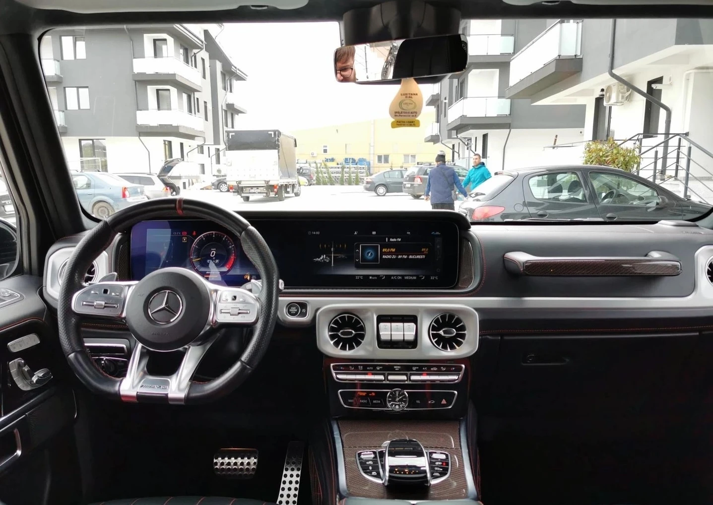 Mercedes-Benz G 63 AMG V8 SPARK-IGNITION, снимка 6 - Автомобили и джипове - 55624526