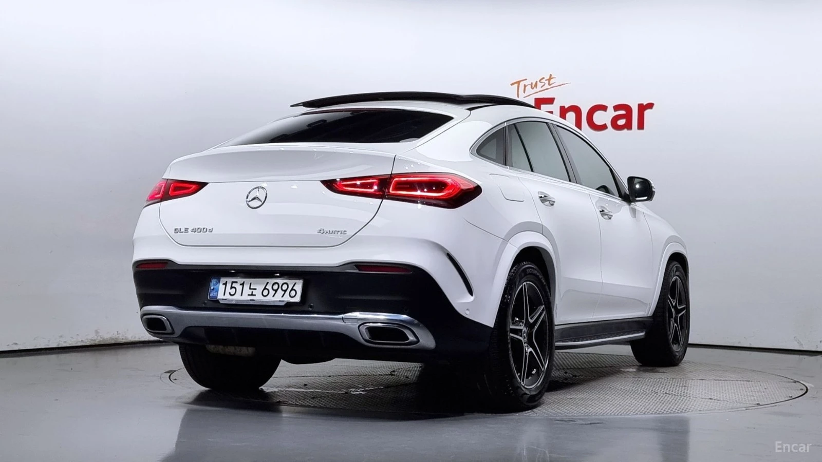 Mercedes-Benz GLE 400 AMG Line| AMG DISP| AIR| DISTRO| ОБДУХ| 360| HUD| , снимка 4 - Автомобили и джипове - 56135816