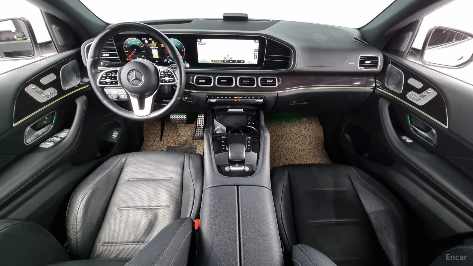 Mercedes-Benz GLE 400 AMG Line| AMG DISP| AIR| DISTRO| ОБДУХ| 360| HUD| , снимка 7 - Автомобили и джипове - 56135816