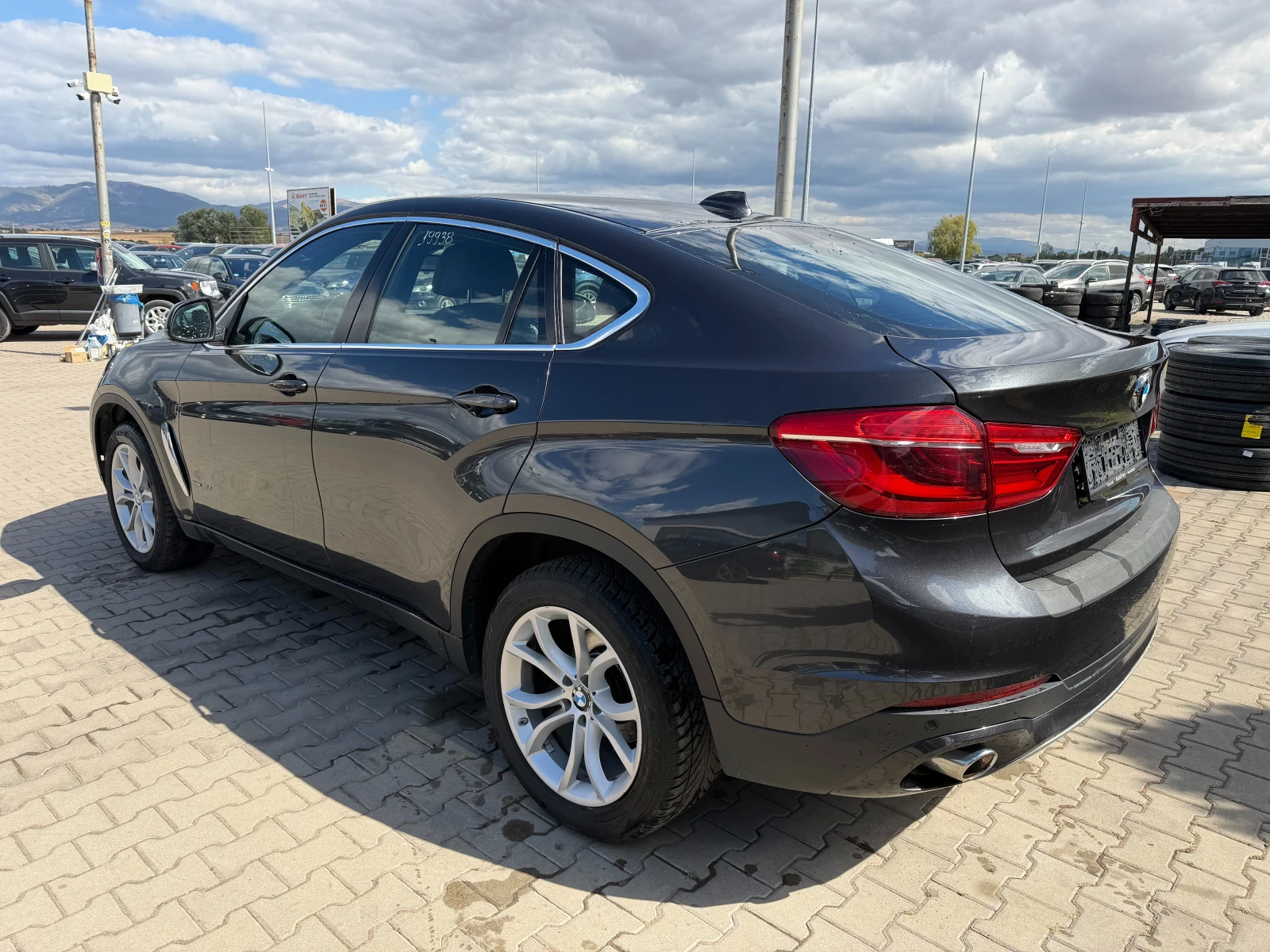 BMW X6 3.0D xDrive AVTOMAT/NAVI/KOJA/KAMERA EURO 6, снимка 8 - Автомобили и джипове - 56213426