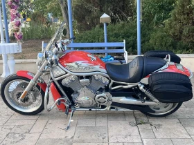 Harley-Davidson Custom V-Rod Screamin Eagle 1 от 1400бр. Vance and Hines, снимка 2