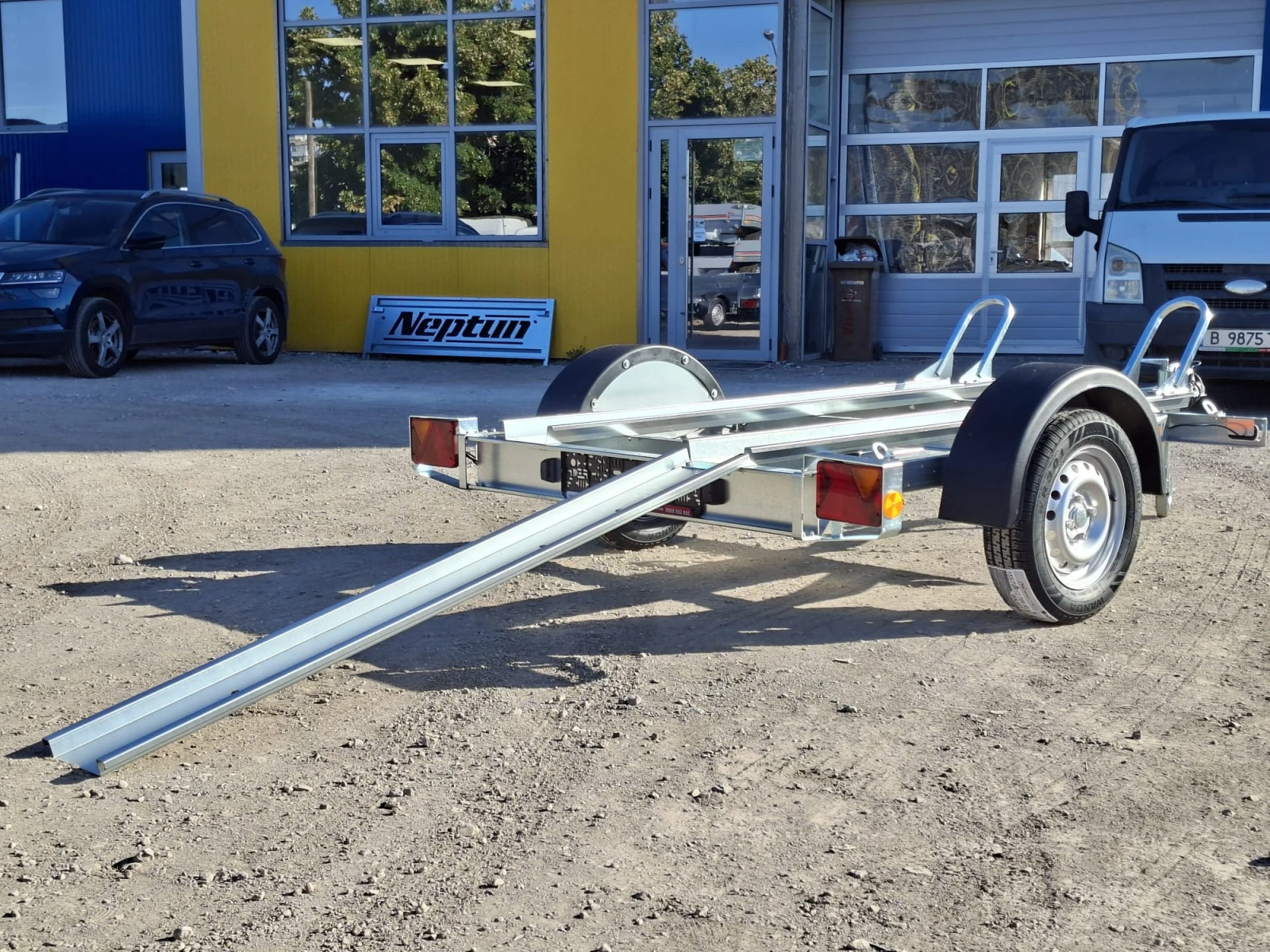 За автомобил Neptun N6-220 PM2 ЗА 2 МОТОРА