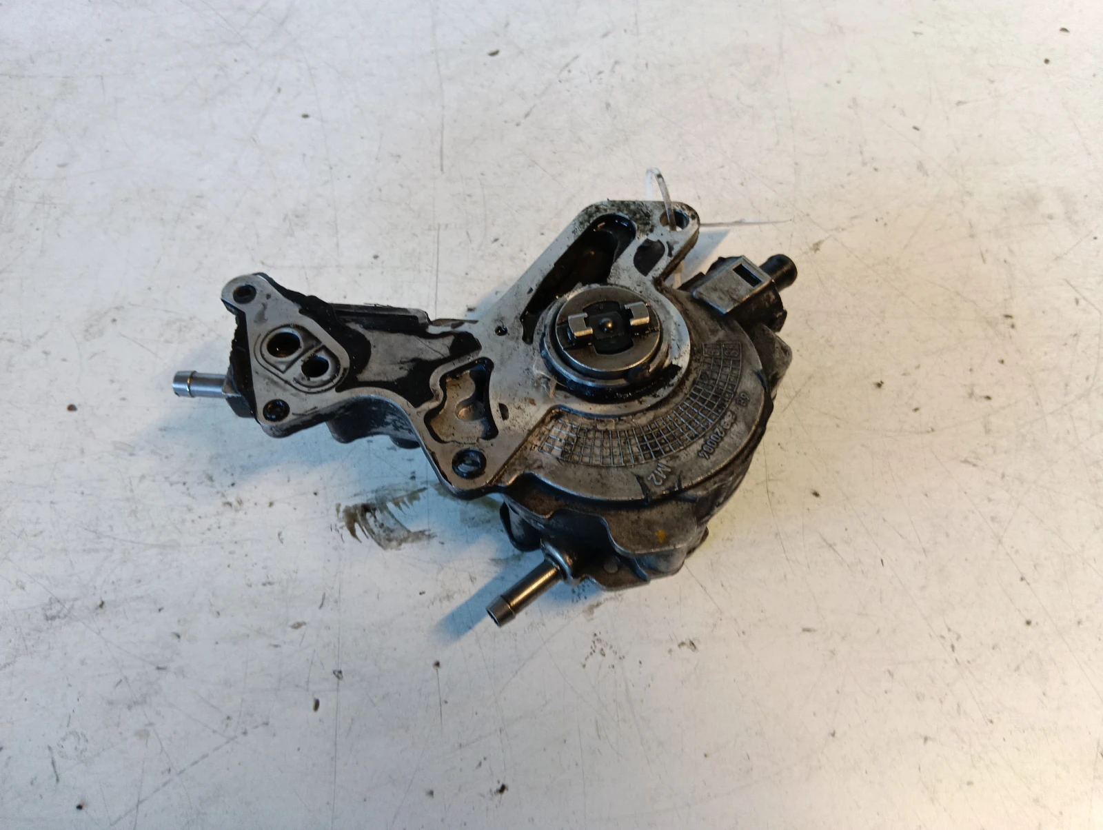 вакуум помпа 1.9 TDI 038145209N Audi A4