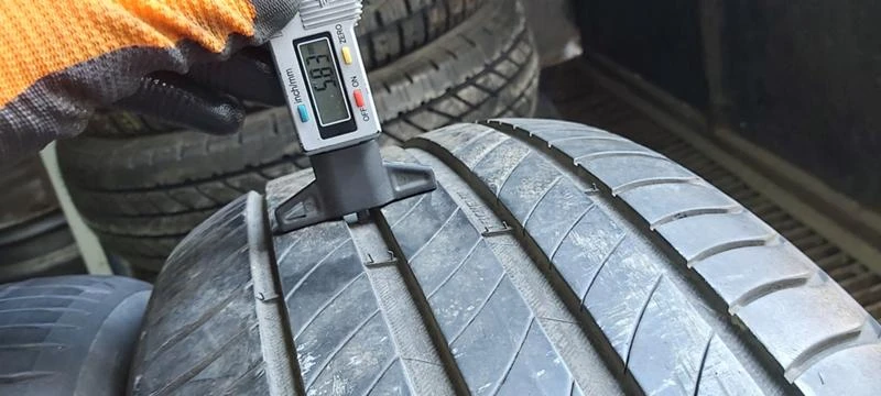 Гуми Летни 225/55R17, снимка 3 - Гуми и джанти - 32905742