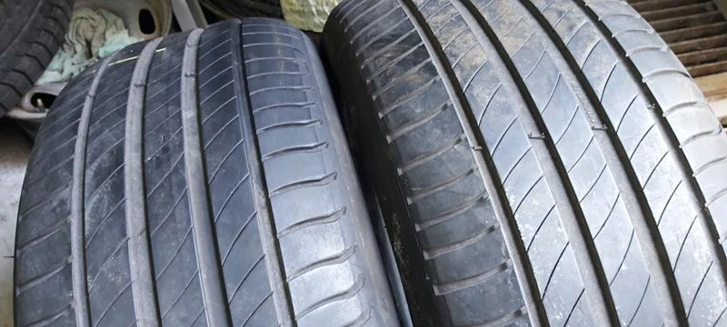 Гуми Летни 225/55R17, снимка 2 - Гуми и джанти - 32905742