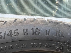 Гуми Зимни 235/45R18, снимка 4 - Гуми и джанти - 47150026