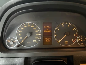 Mercedes-Benz A 150 Facelift, снимка 12