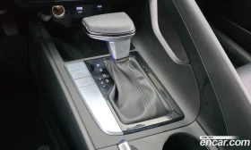 Hyundai Elantra 1.6 Smart, снимка 9