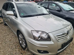 Toyota Avensis 1, 8 FACELIFT с газ, снимка 2