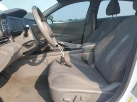 Hyundai Elantra 2.0L 4 Front-wheel Drive - 19600 лв. - 17205986 5