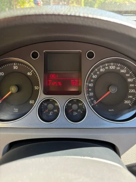Обява за продажба на VW Passat ~9 960 лв. - изображение 4