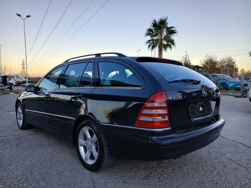 Mercedes-Benz C 220, снимка 5 - Автомобили и джипове - 48132693