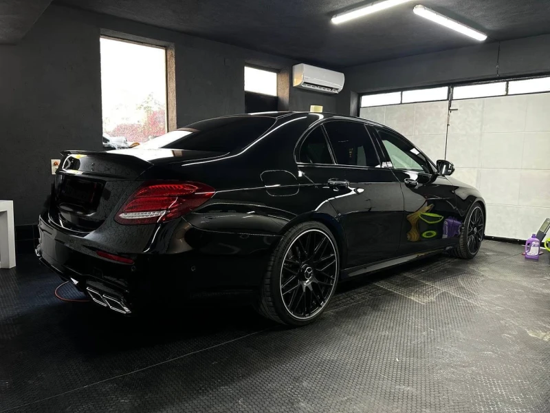 Mercedes-Benz E 220 6.3 AMG Digital Ambient 20amg 9G, снимка 5 - Автомобили и джипове - 48220760