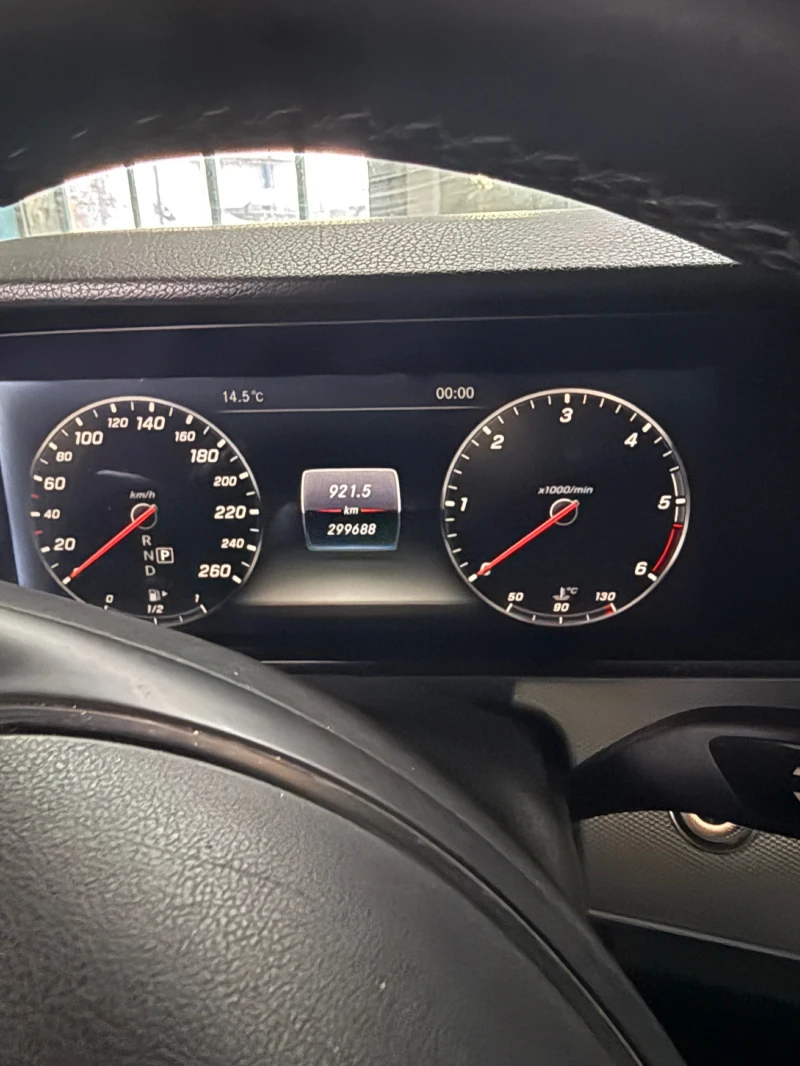 Mercedes-Benz E 220 6.3 AMG Digital Ambient 20amg 9G, снимка 7 - Автомобили и джипове - 48220760