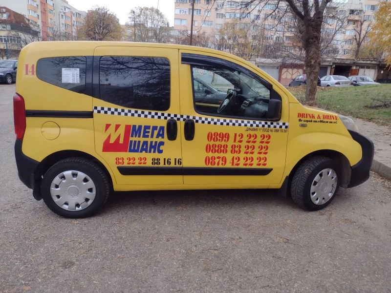 Fiat Qubo 1.4i, снимка 4 - Автомобили и джипове - 48618756