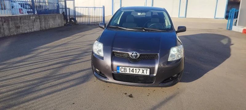 Toyota Auris, снимка 1 - Автомобили и джипове - 49043902