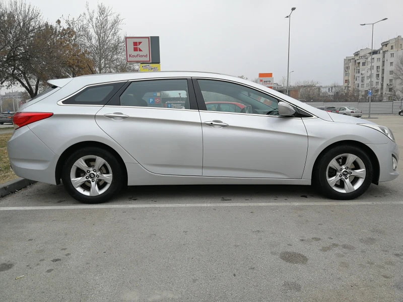 Hyundai I40 SW, снимка 5 - Автомобили и джипове - 49286082