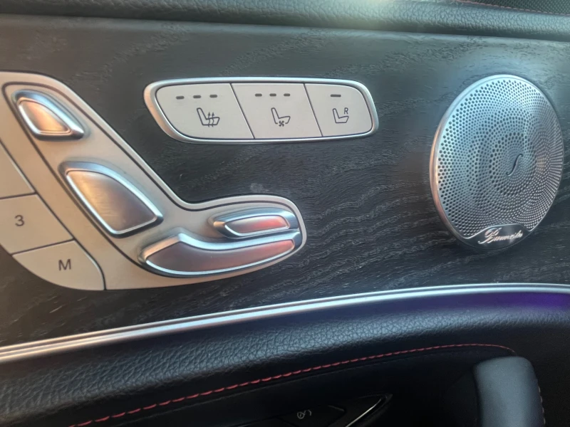 Mercedes-Benz E 43 AMG, снимка 10 - Автомобили и джипове - 51014183