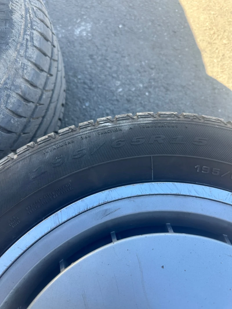 Mercedes-Benz 190 I, снимка 9 - Автомобили и джипове - 52650384