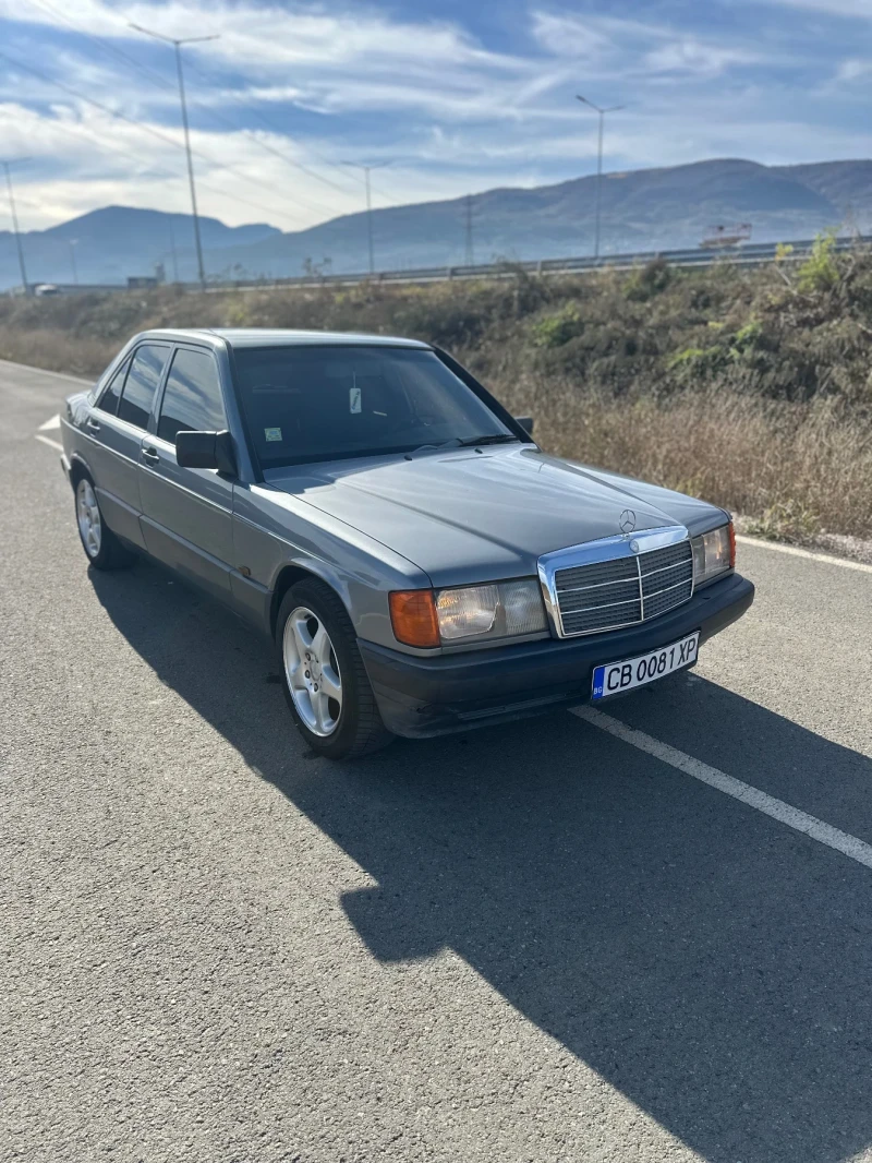 Mercedes-Benz 190 I, снимка 3 - Автомобили и джипове - 52650384