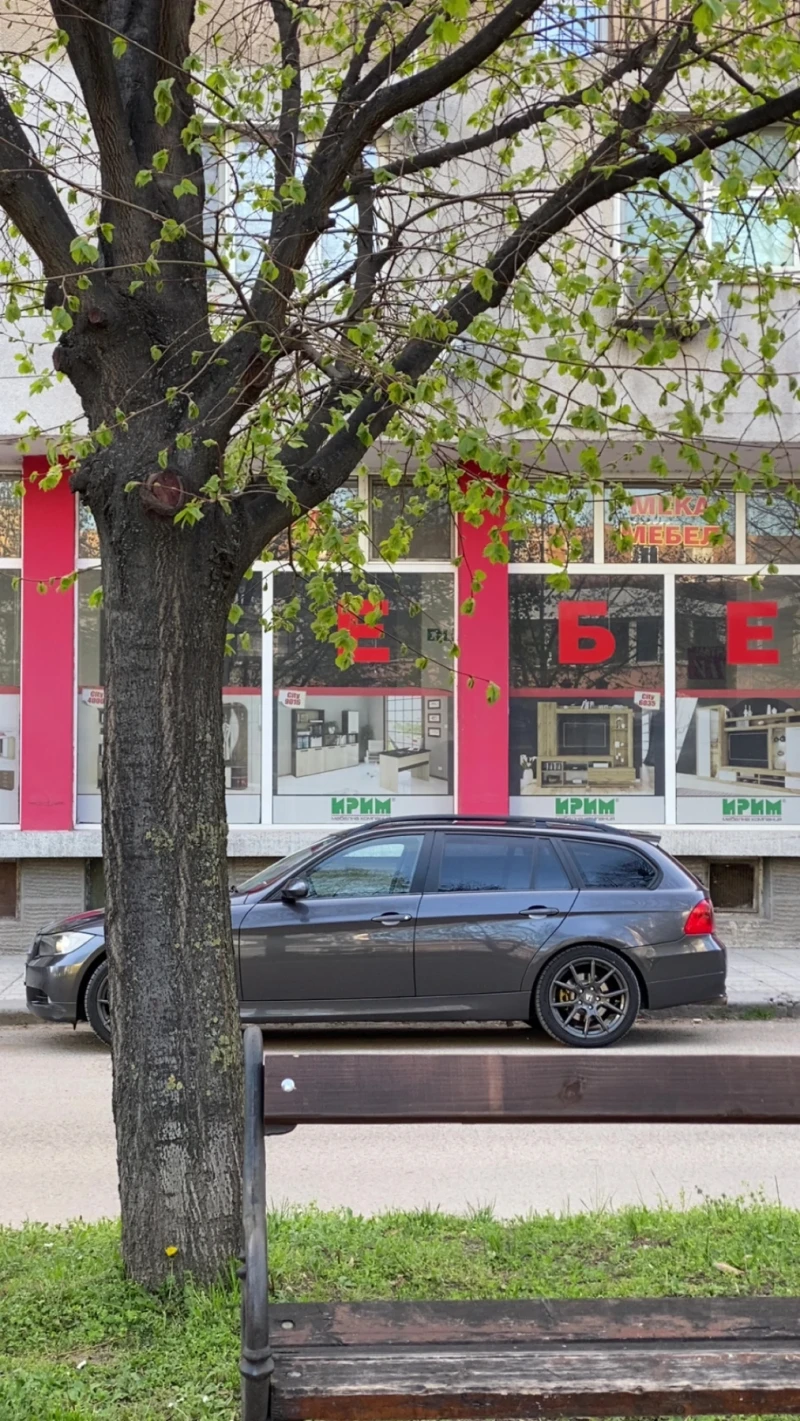 BMW 320, снимка 7 - Автомобили и джипове - 52355499