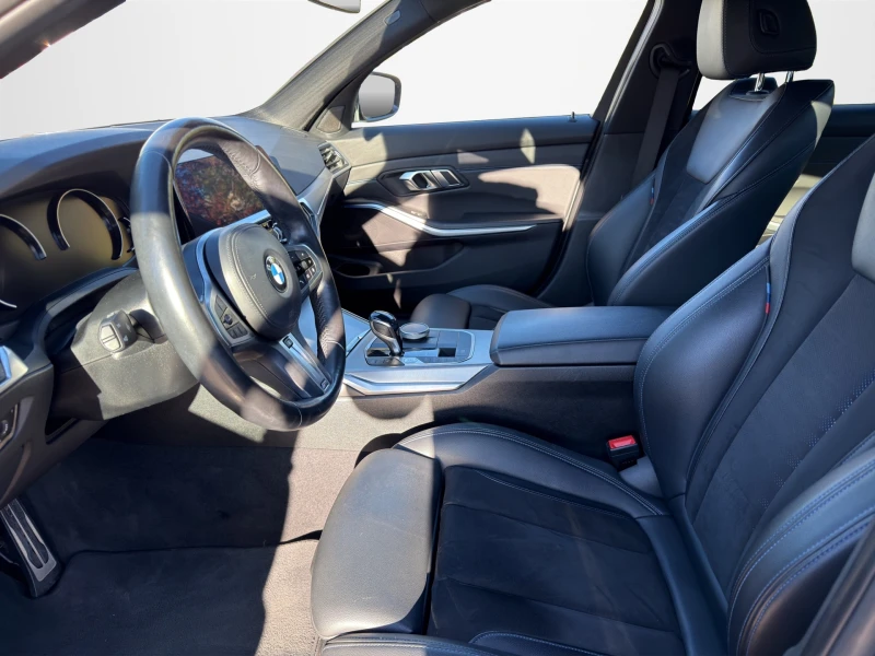 BMW 320 xDrive, снимка 6 - Автомобили и джипове - 52524947