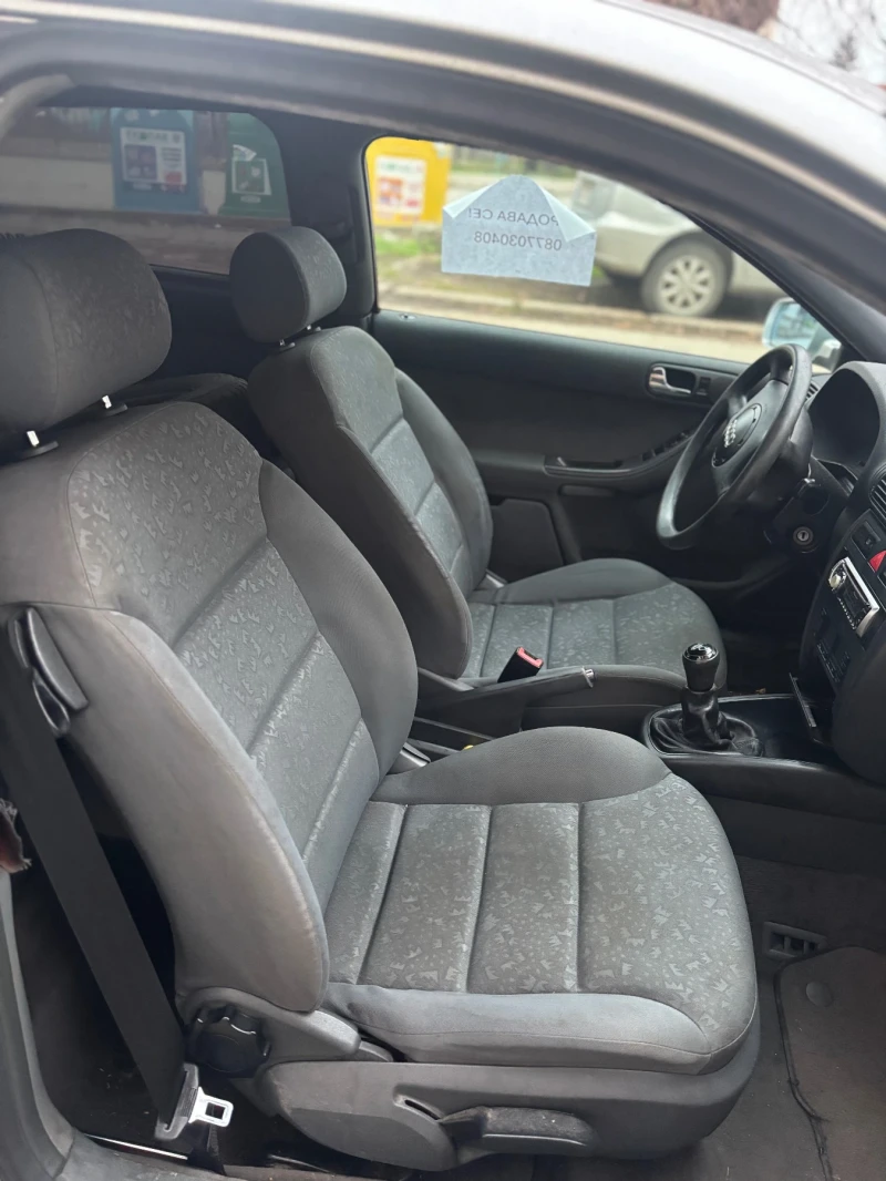 Audi A3 1.8, снимка 7 - Автомобили и джипове - 52647879