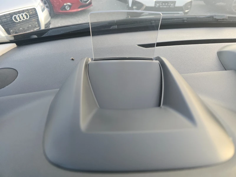 Peugeot 3008 2.0D-HYBRID-163 К.С-ЕВРО 5В-АВТОМАТИК-4Х4-НАВИГАЦИ, снимка 17 - Автомобили и джипове - 52727384