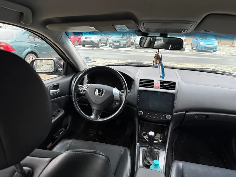 Honda Accord Бензин-ГАЗ, снимка 6 - Автомобили и джипове - 53344459