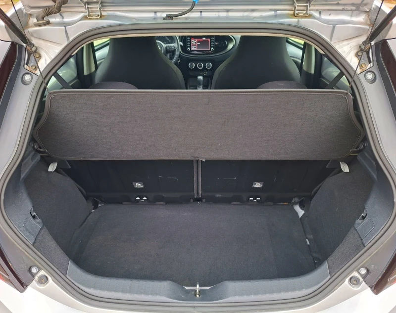 Toyota Aygo AYGO X / ГАРАНЦИОНЕН!, снимка 8 - Автомобили и джипове - 53477820