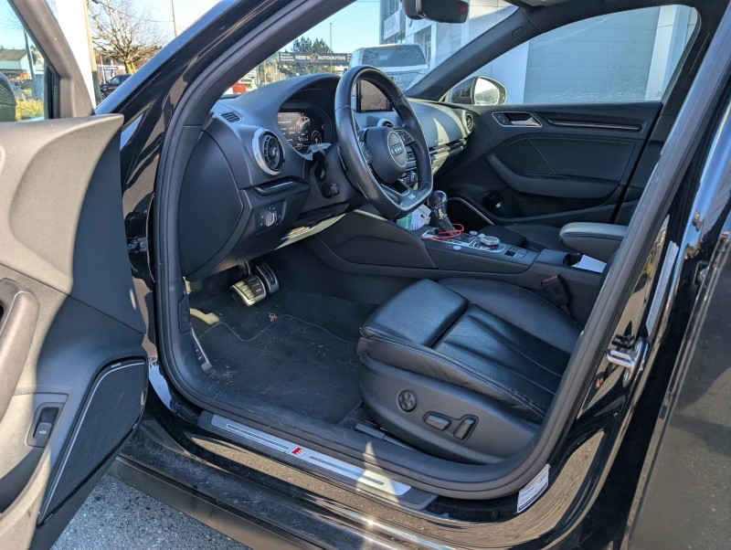 Audi S3 TECHNIK * * CARFAX * * АВТО КРЕДИТ * * , снимка 9 - Автомобили и джипове - 53488001