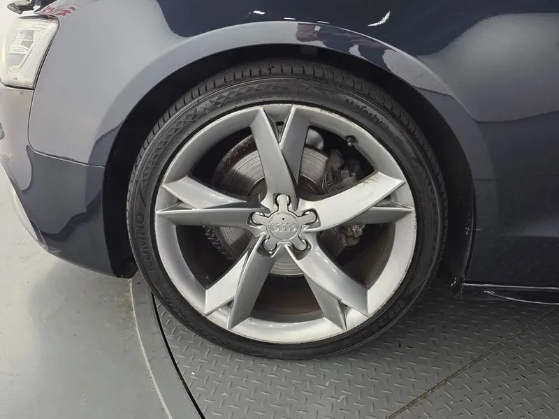 Audi A5 2.0 TDI Quattro, снимка 5 - Автомобили и джипове - 55032376