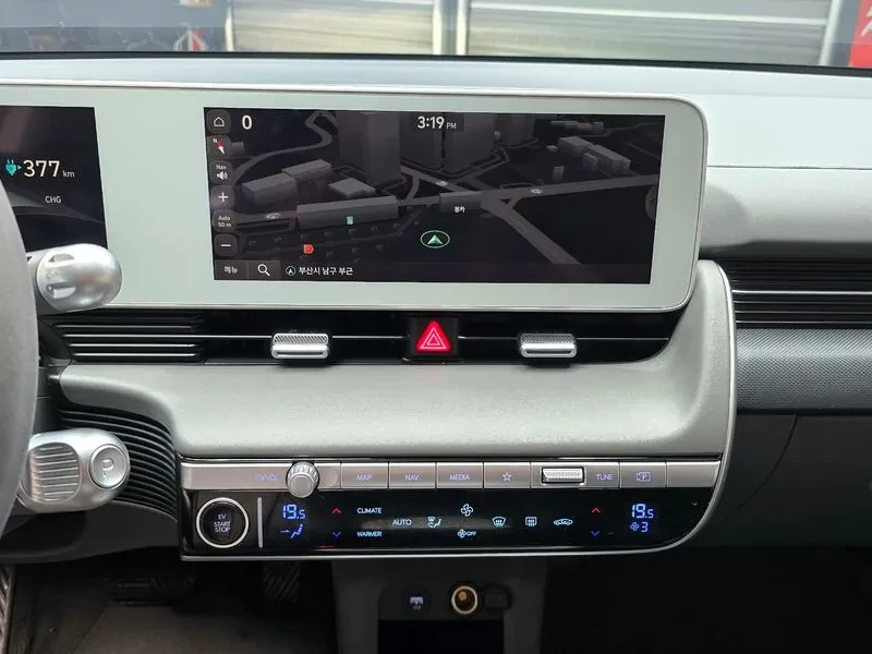 Hyundai Ioniq 5 Long Range Awd E-Lite, снимка 15 - Автомобили и джипове - 55574122