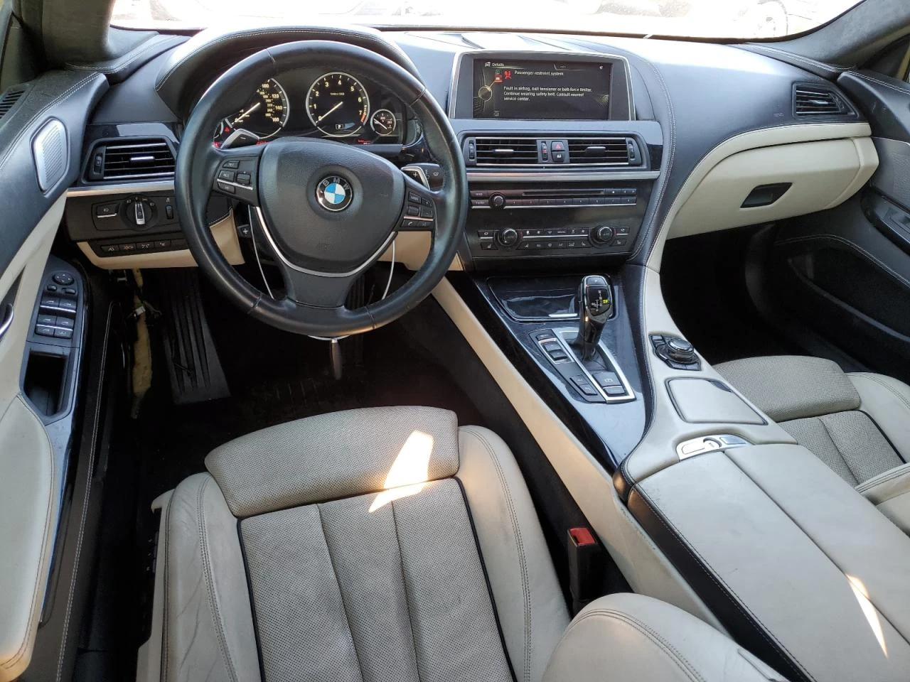 BMW 650 I GRAN COUPE* ФИКСИРАНА ЦЕНА! M-PACK* RECARO - изображение 8