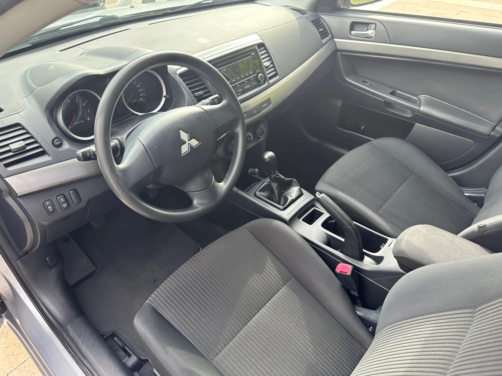 Mitsubishi Lancer 1.6i Швейцария | Mobile.bg — изображение 11