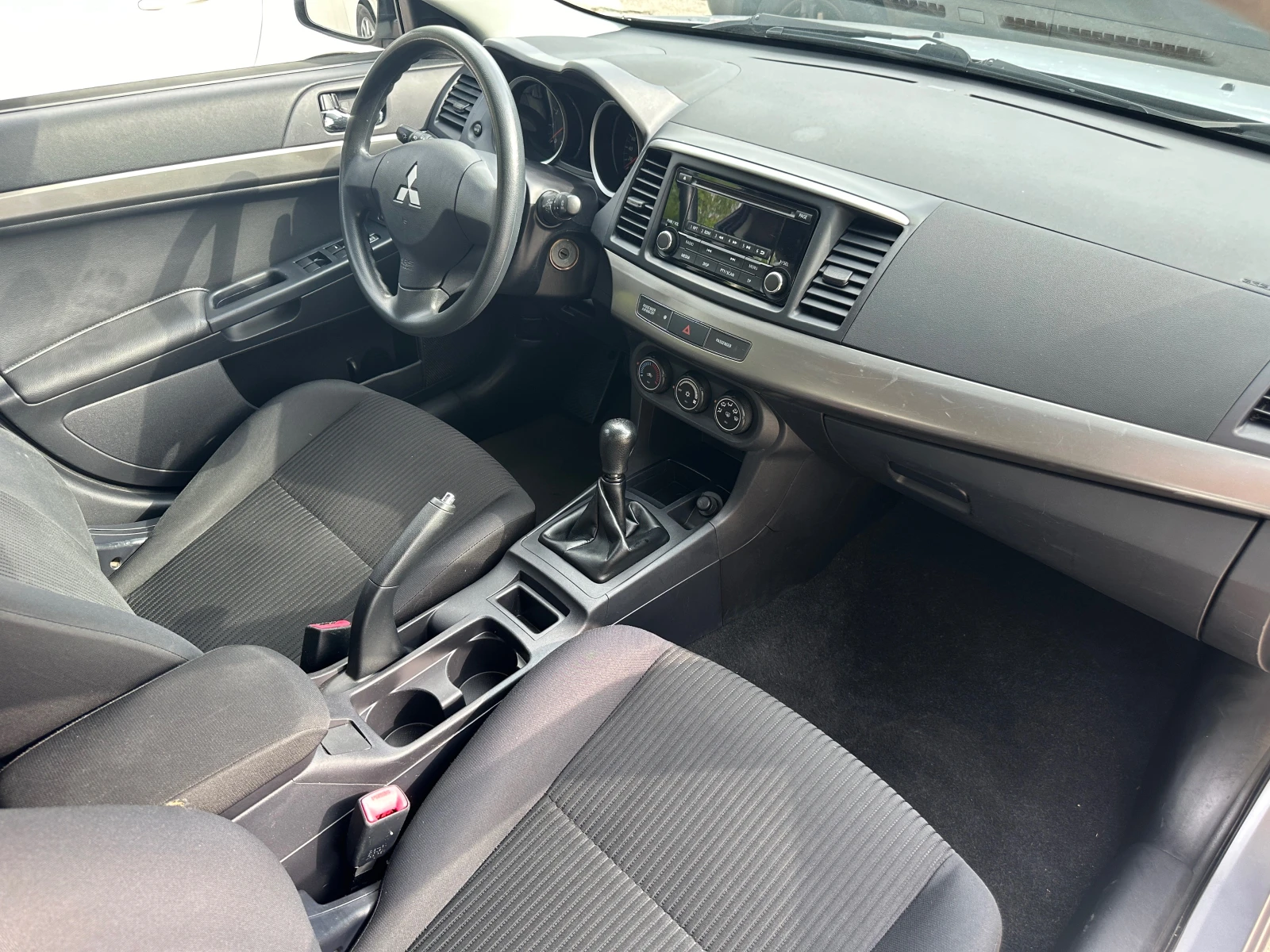 Mitsubishi Lancer 1.6i Швейцария | Mobile.bg — изображение 13