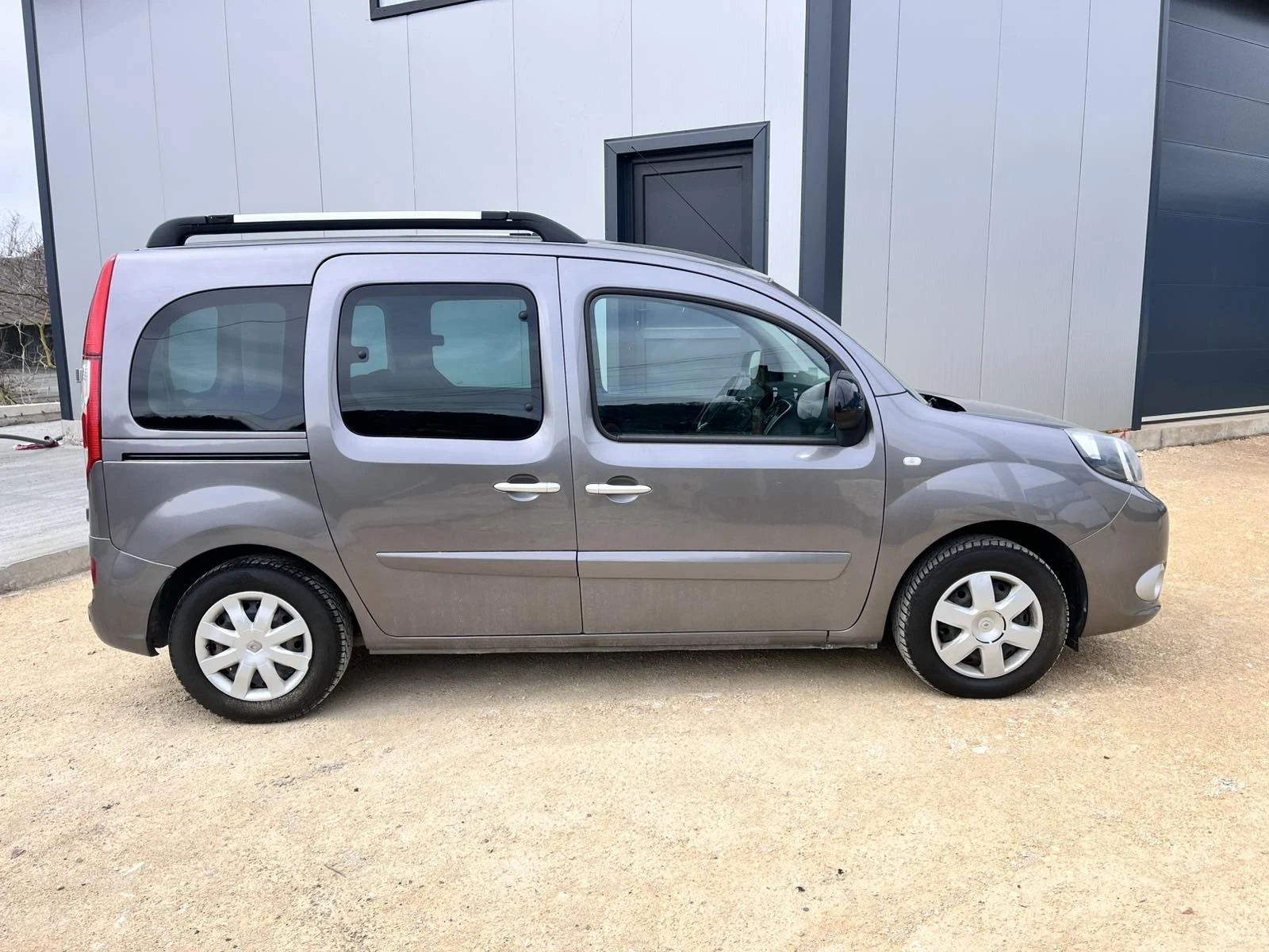Renault Kangoo 1.2tci avtomat - изображение 4
