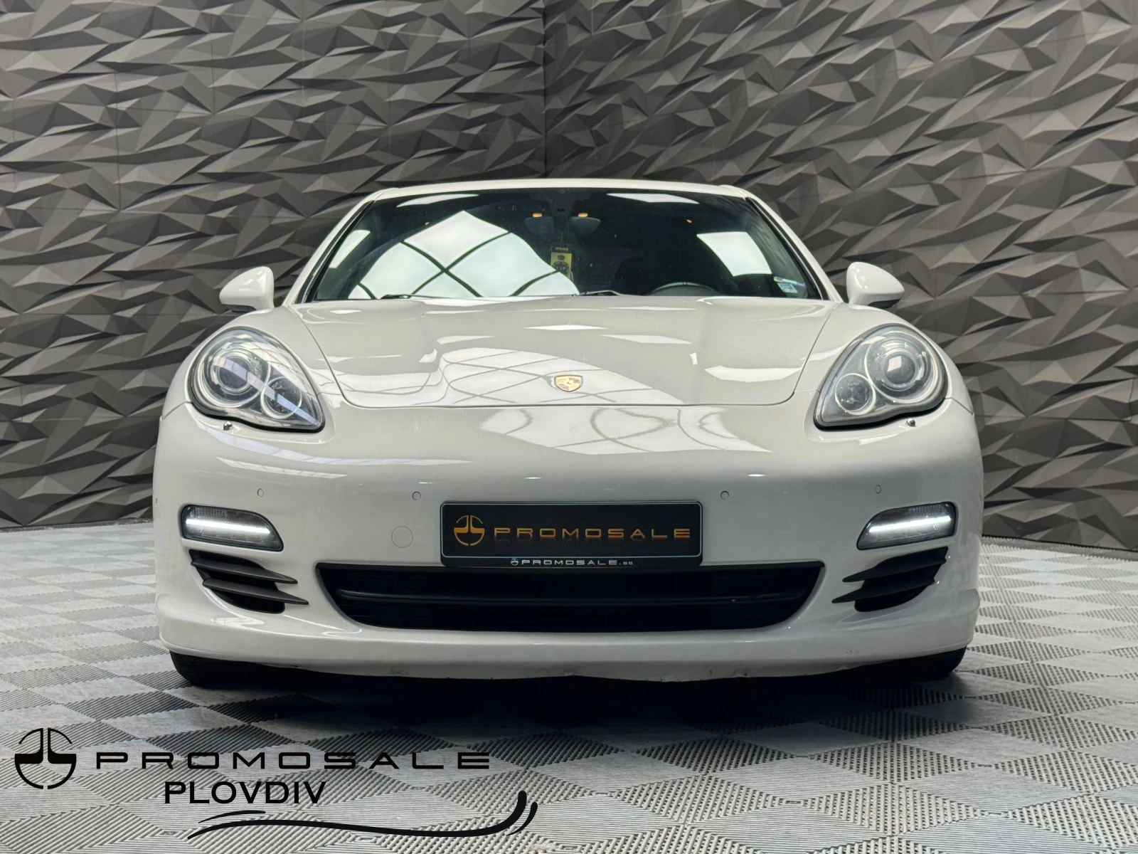 Porsche Panamera Sport Chrono* BOSE* Подгрев - изображение 2