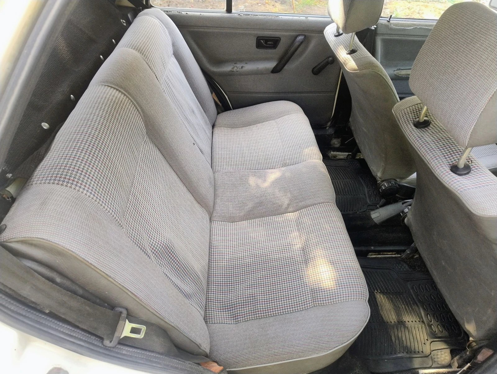 VW Golf 1.6D - изображение 6