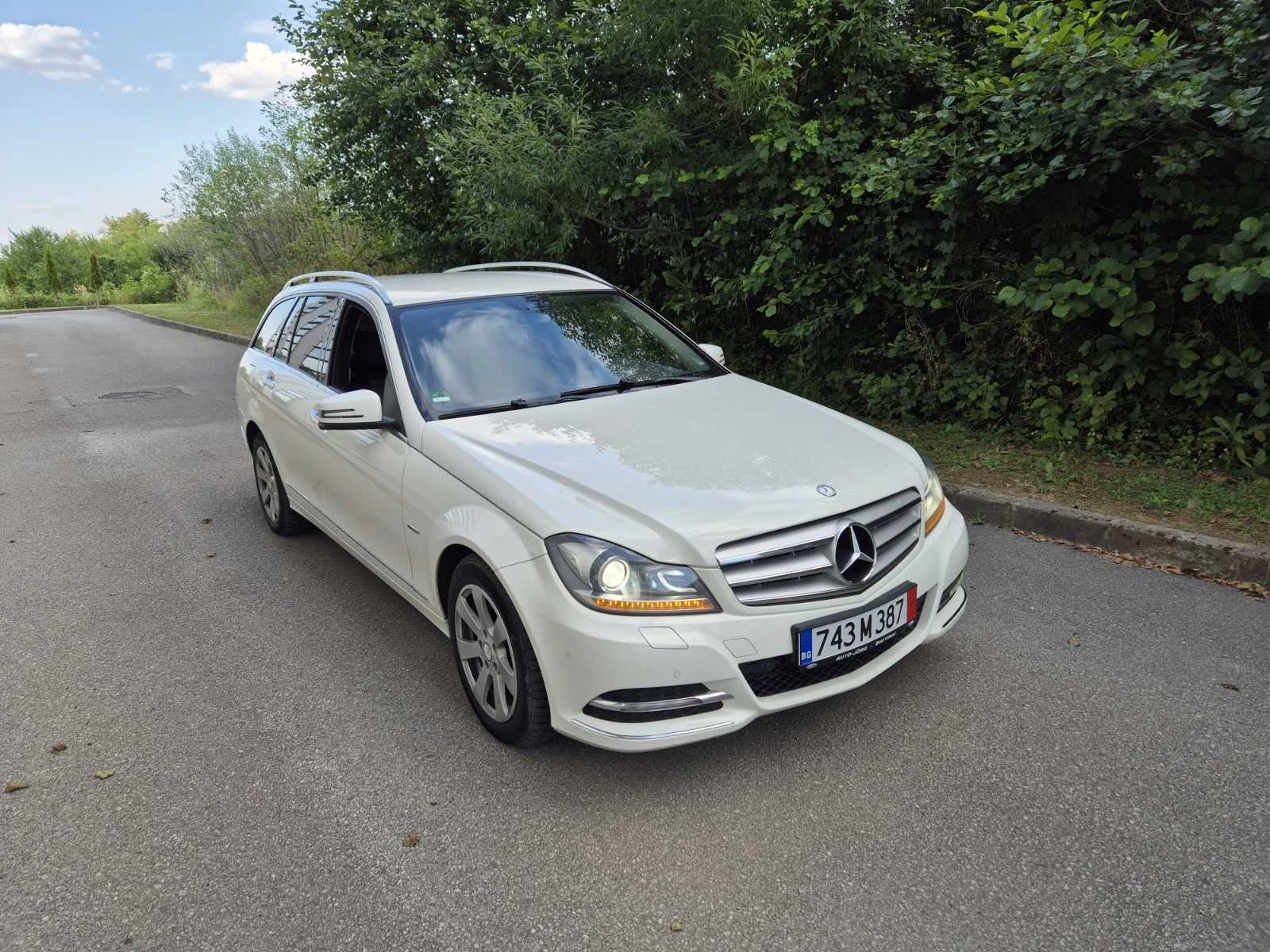 Mercedes-Benz C 300 350CDI* 4MATIC* KEYLESS* AVANGARD* FACE* BI XCENON - изображение 3