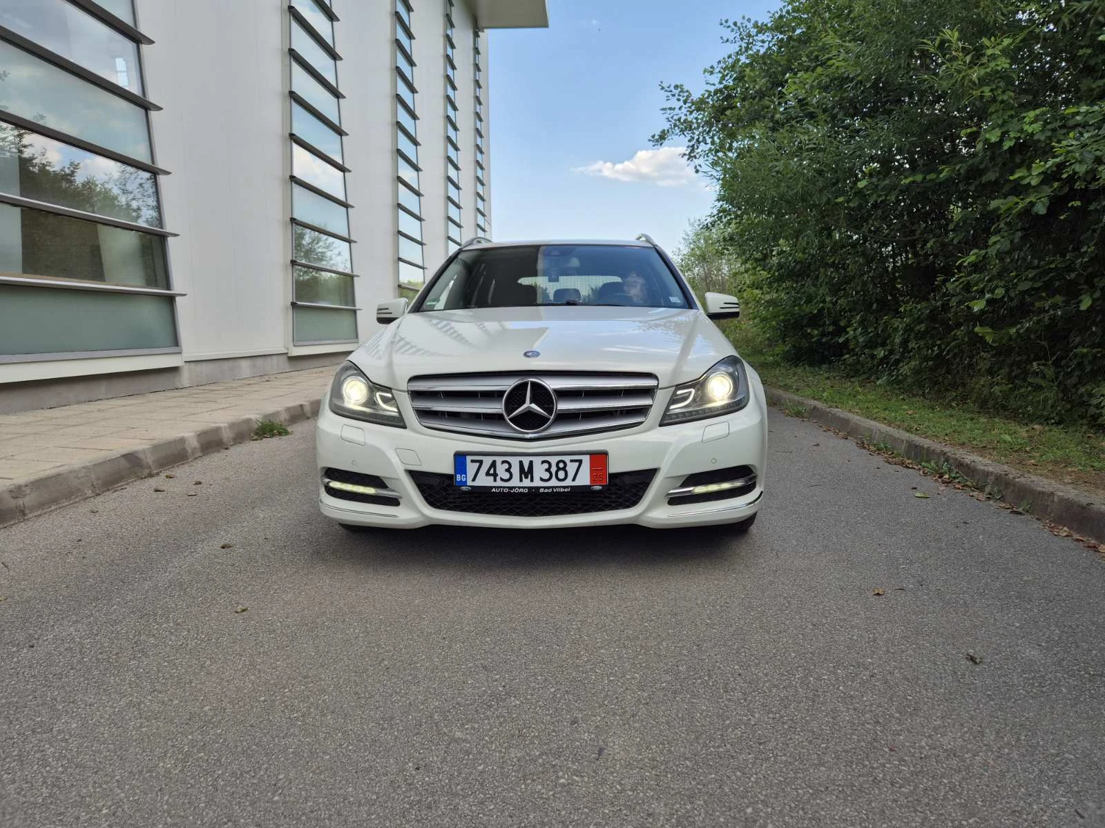 Mercedes-Benz C 300 350CDI* 4MATIC* KEYLESS* AVANGARD* FACE* BI XCENON - изображение 2