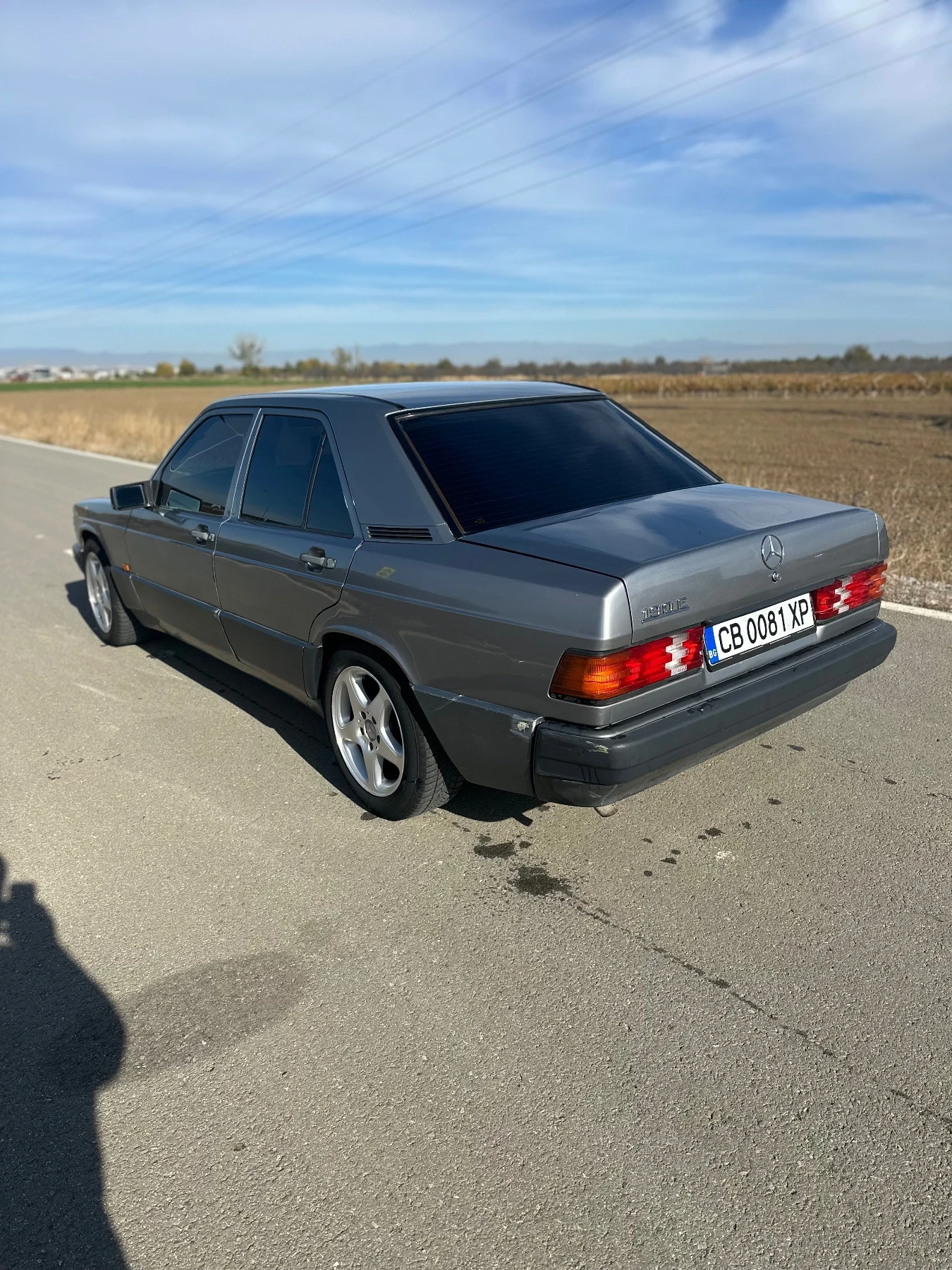 Mercedes-Benz 190 I - изображение 6