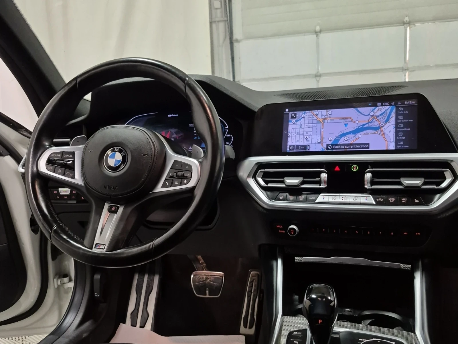 BMW 330 E HYBRID * * M PACK * * CARFAX * * АВТО КРЕДИТ * * - изображение 9